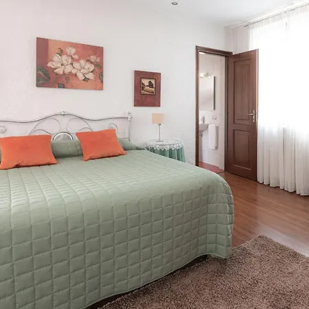 Appartement Kasa Di Kappa With An Attic *