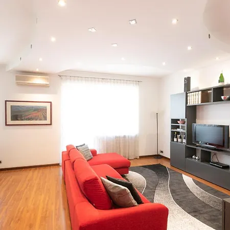 Apartment Kasa Di Kappa With An Attic Alba (Piedmont)